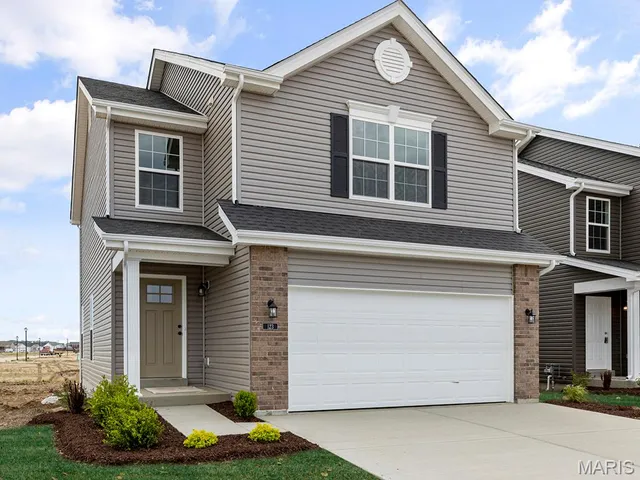$429,900 | 2 Burlington At Regal Pines Meadows, Ballwin, MO 63021