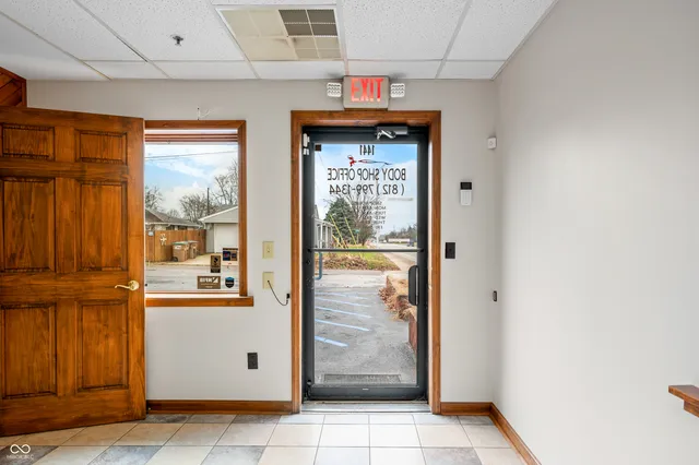 $680,000 | 1441 Central Avenue, Columbus, IN 47201