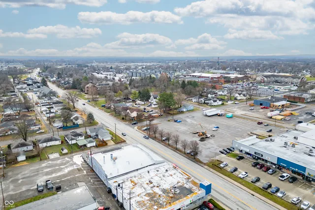 $680,000 | 1441 Central Avenue, Columbus, IN 47201