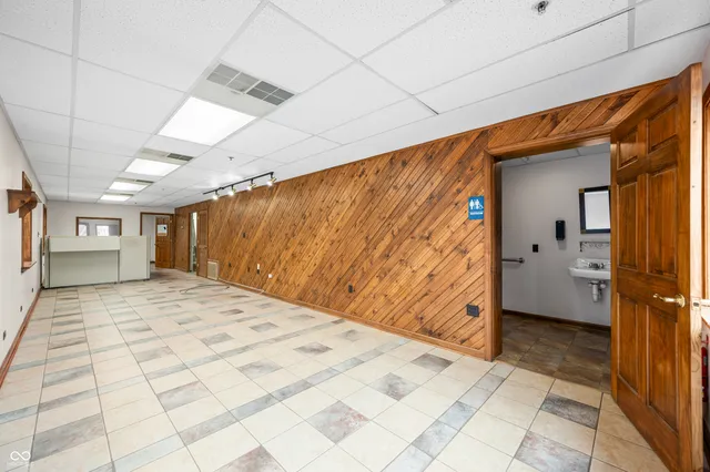 $680,000 | 1441 Central Avenue, Columbus, IN 47201