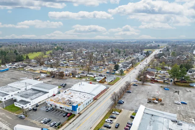 $680,000 | 1441 Central Avenue, Columbus, IN 47201