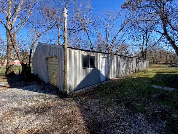 $160,000 | 10032 Highway 149, West Frankfort, IL 62896