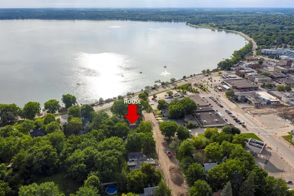 $2,100 | 108 2nd Street South, Buffalo, MN 55313