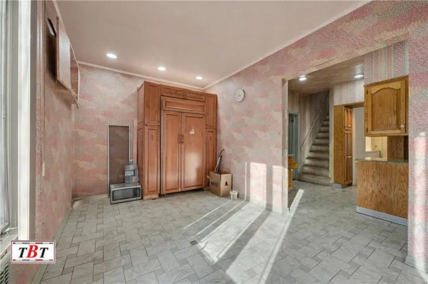 $1,695,000 | 1040 East 24th Street | East Midwood