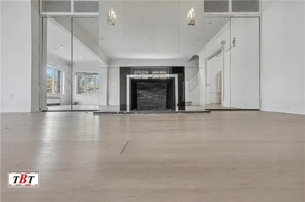 $1,695,000 | 1040 East 24th Street | East Midwood