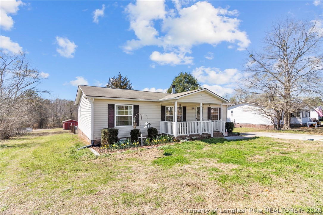 1371 Heritage Way Cameron, NC 28326 - Photo 2 of 29