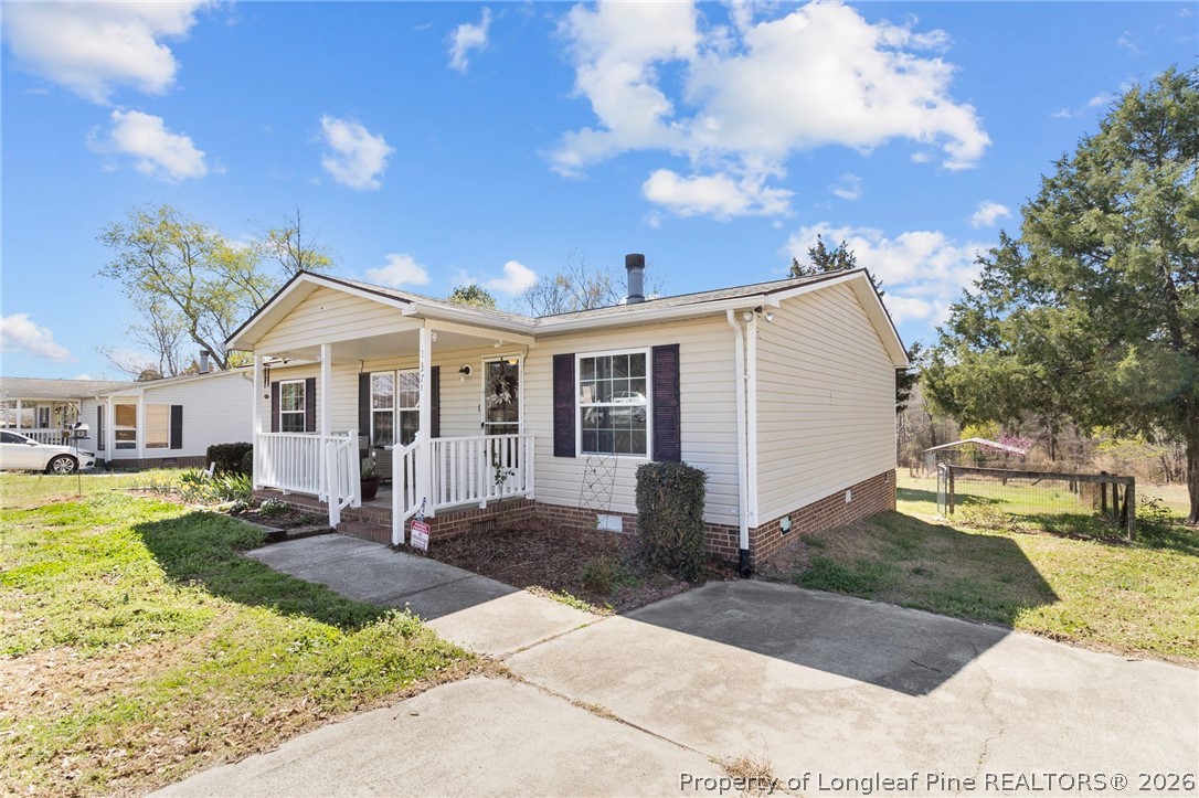 1371 Heritage Way Cameron, NC 28326 - Photo 3 of 29