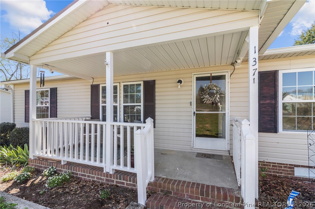 1371 Heritage Way Cameron, NC 28326 - Photo 4 of 29