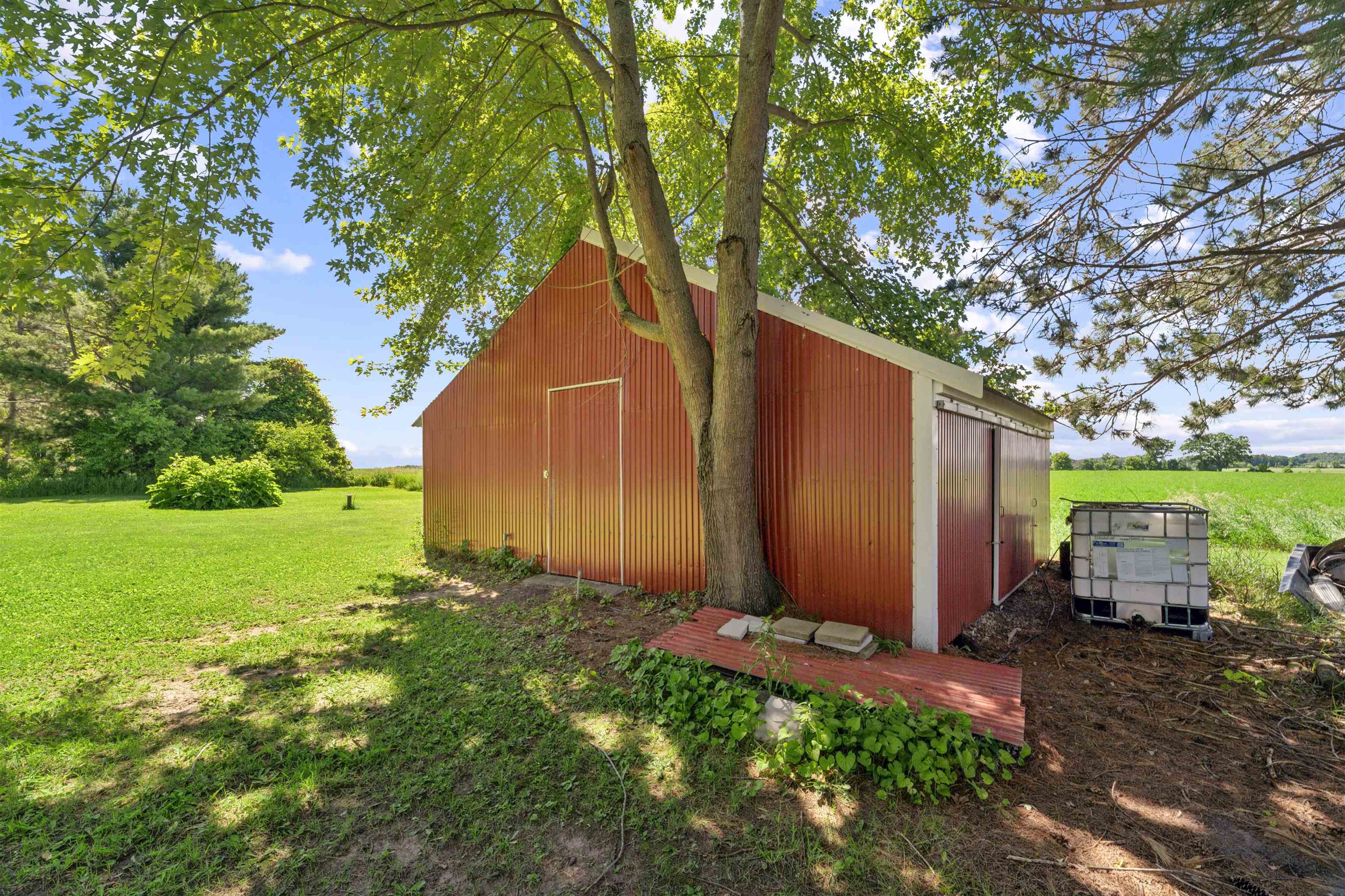 W10531 Roloff Road New London, WI 54961 - Photo 45 of 56