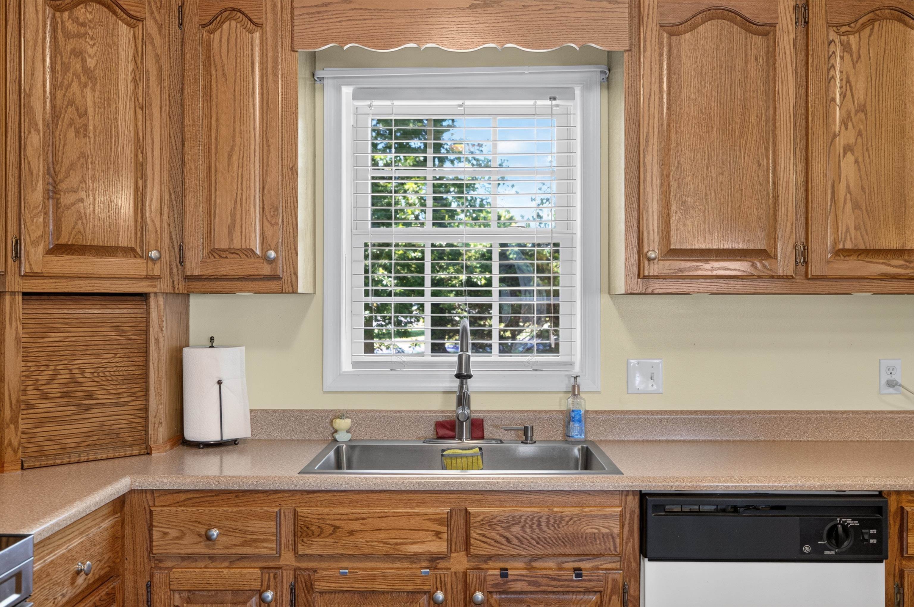 2400 Mosley Street Waynesboro, VA 22980 - Photo 12 of 34