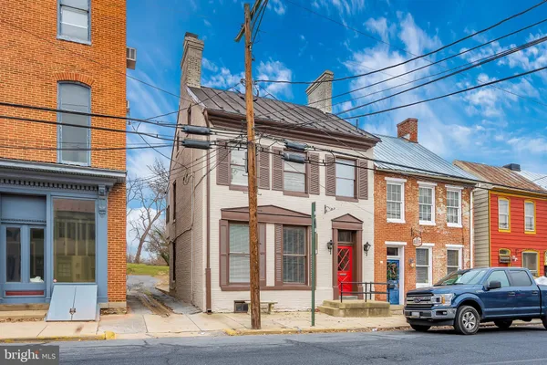 $2,500 | 315 West Patrick Street, Frederick, MD 21701