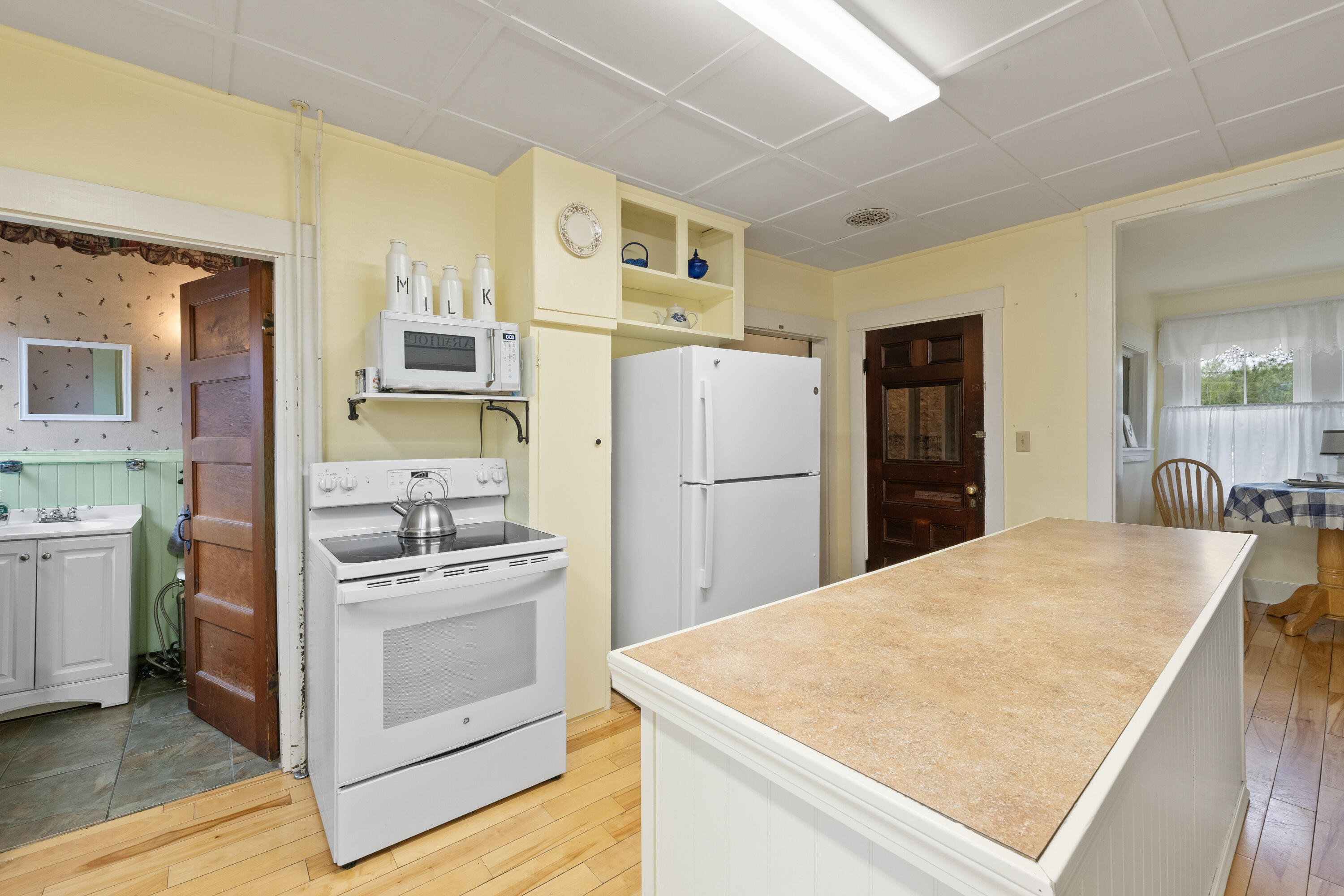20 Russell Cove Circle Rangeley, ME 04970 - Photo 17 of 53 20 Russell Cove Cir_126