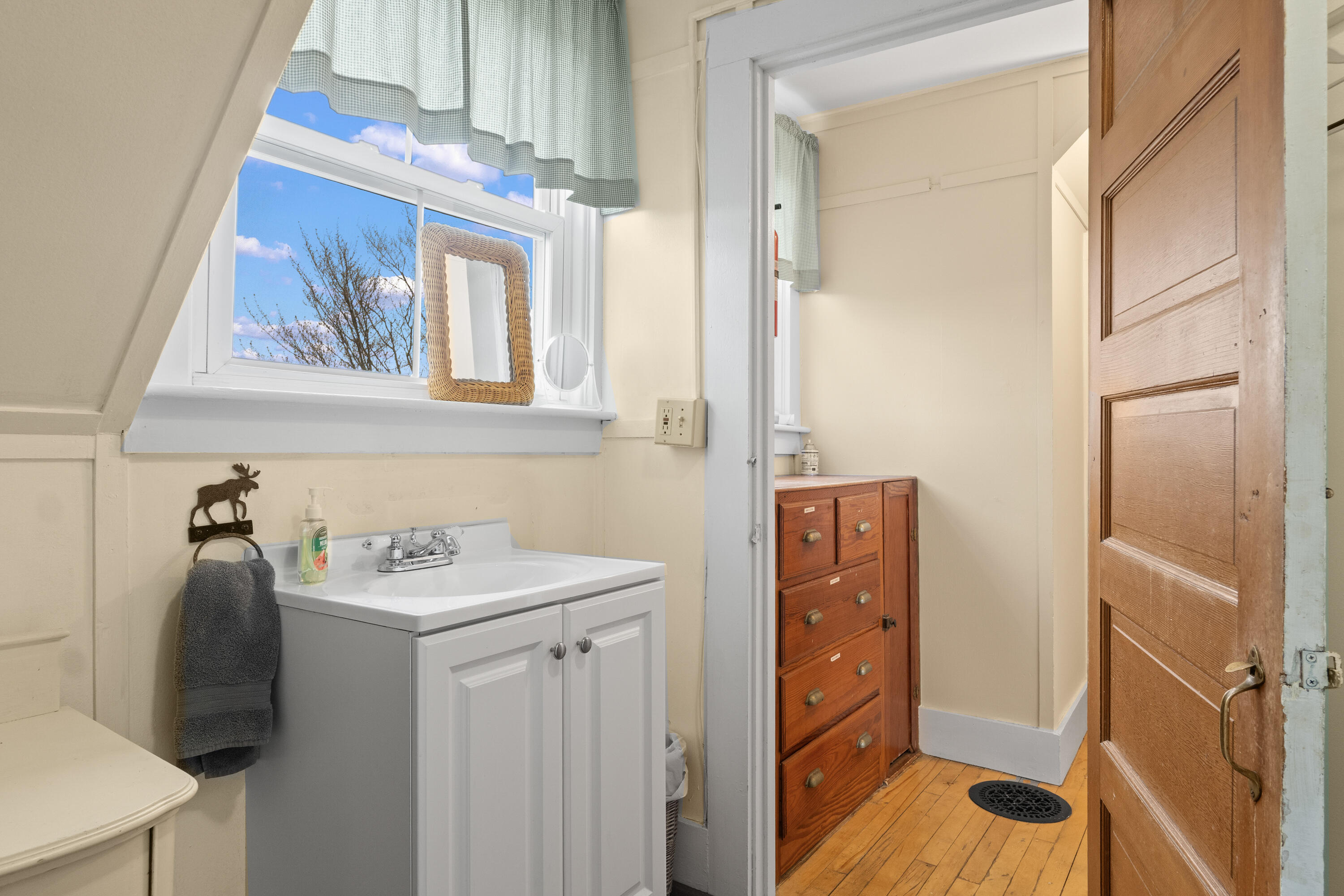 20 Russell Cove Circle Rangeley, ME 04970 - Photo 28 of 53 20 Russell Cove Cir_147