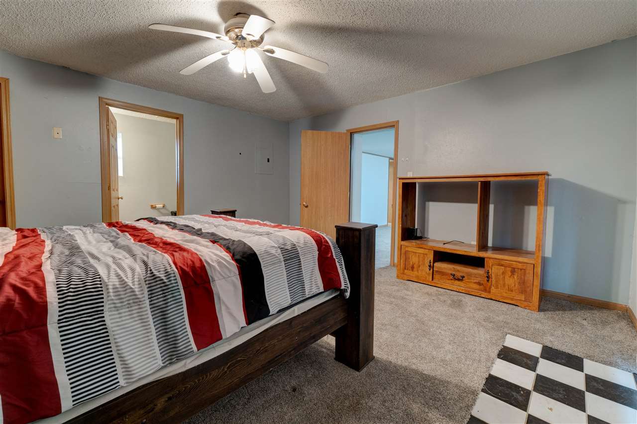 1628 Country Club Road Washington, IA 52353 - Photo 26 of 33 Gallery Image 26