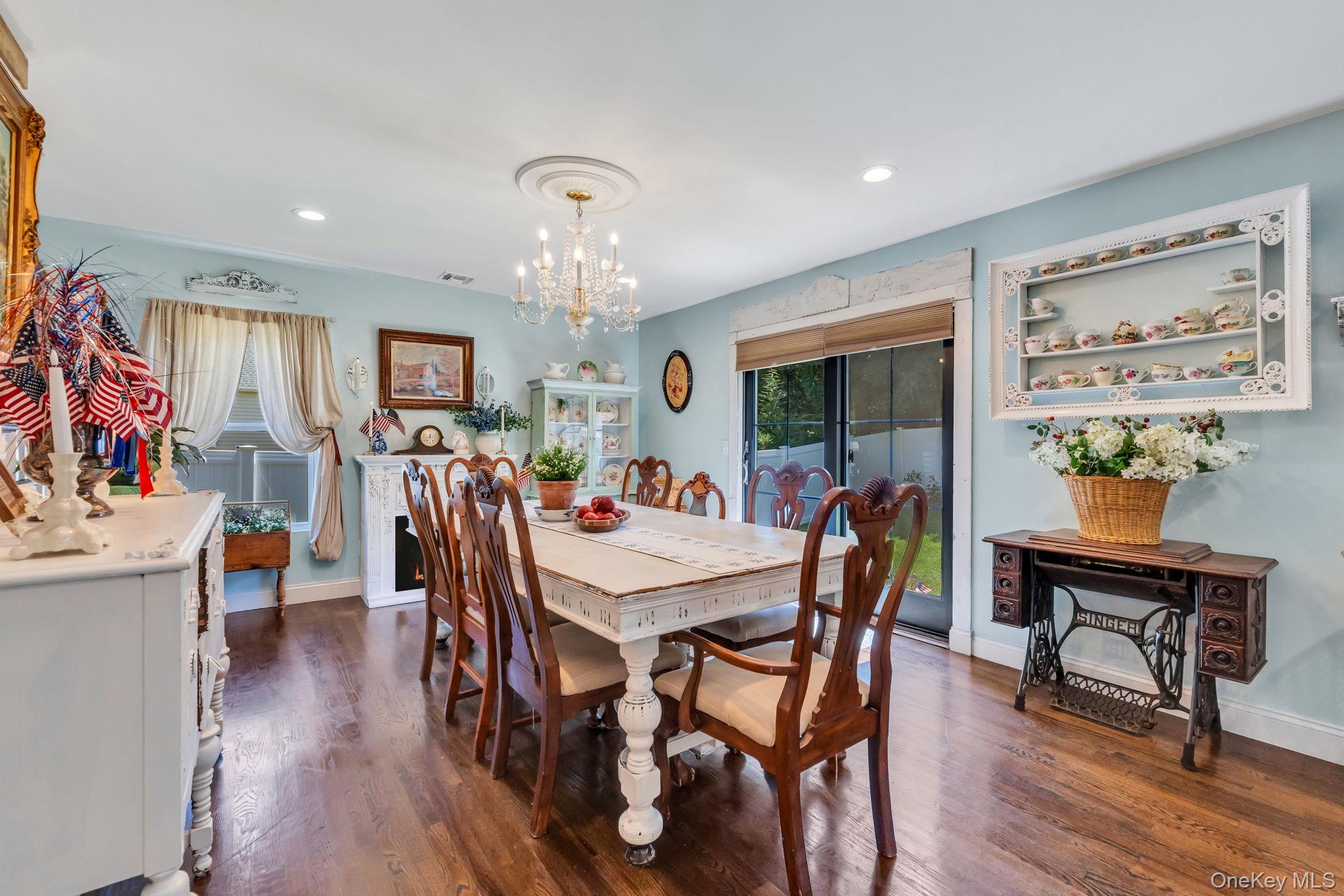 17 Walnut Road Kings Park, NY 11754 - Photo 22 of 34