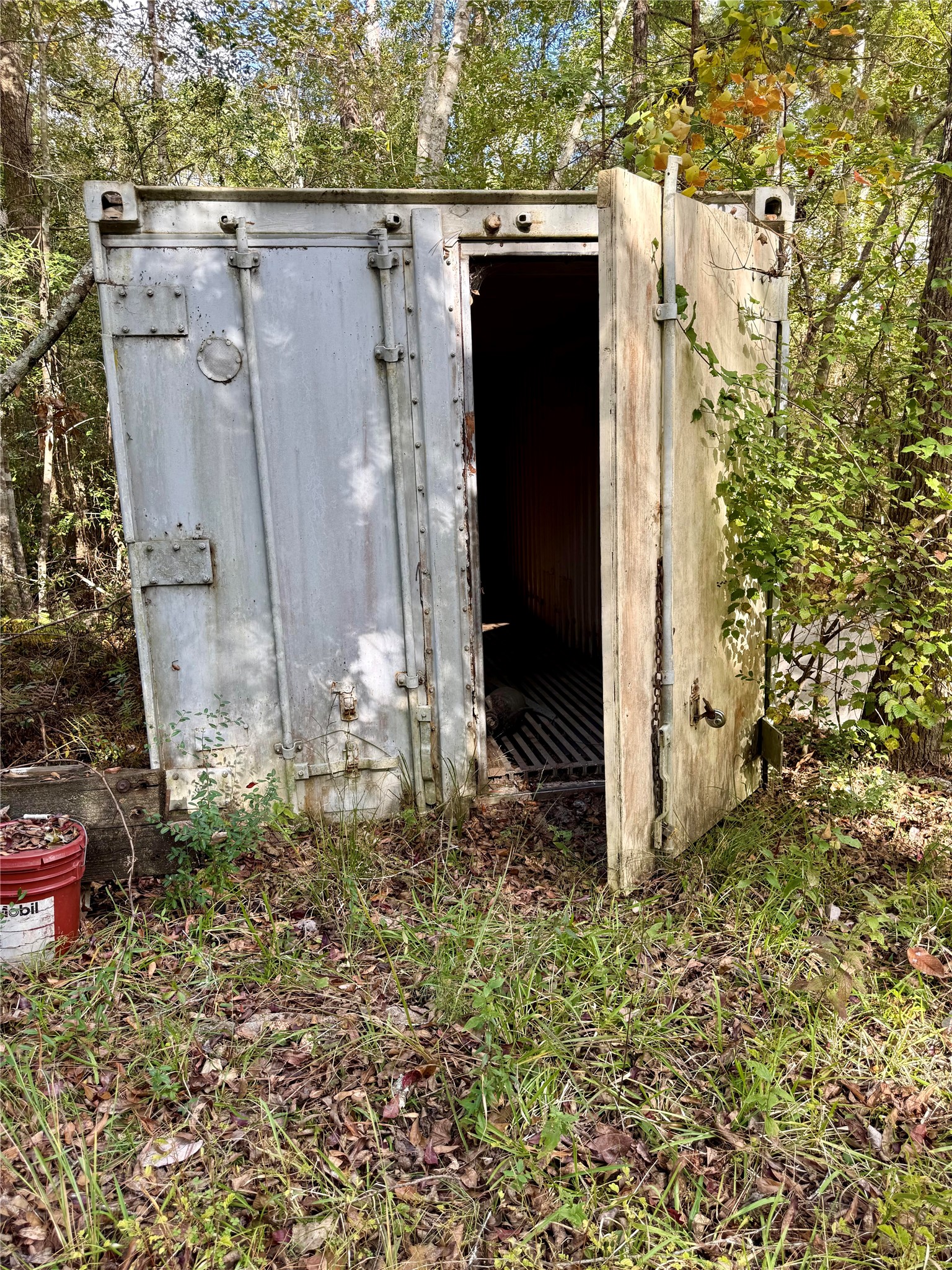 198 Bear Track Trail Livingston, TX 77351 - Photo 7 of 8 a view of a small house