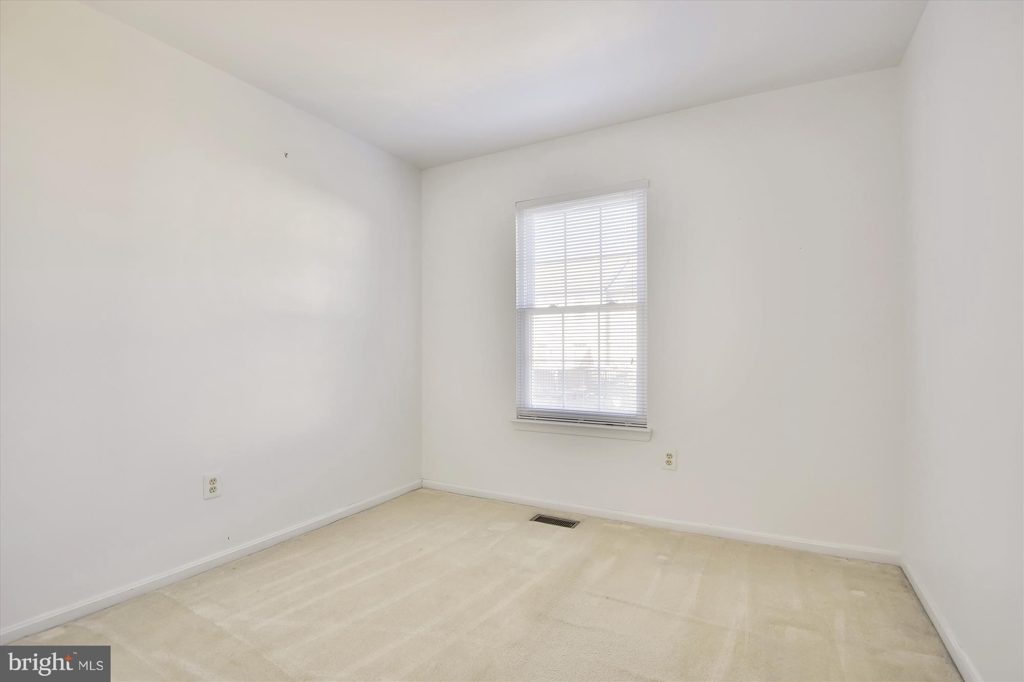 3751 Foxford Stream Road Baltimore, MD 21236 - Photo 16 of 21 Gallery Image 16
