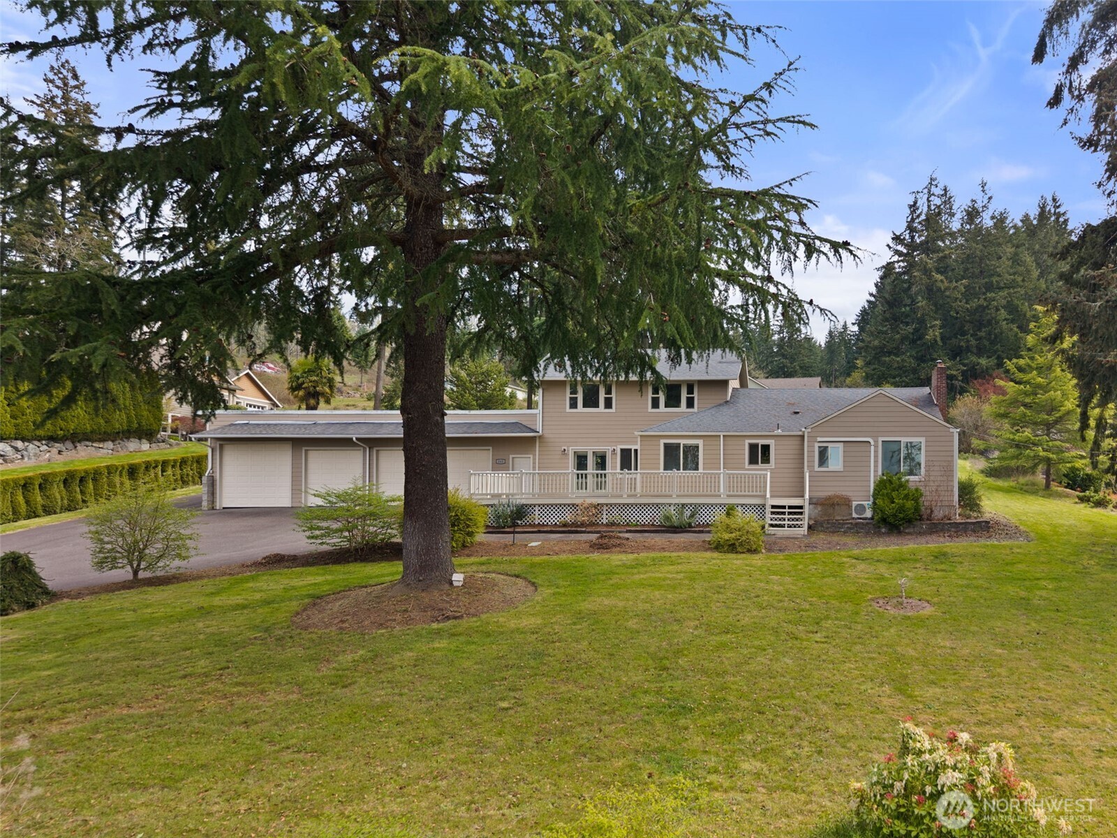 163 Wallace Road Chehalis, WA 98532 - Photo 1 of 40