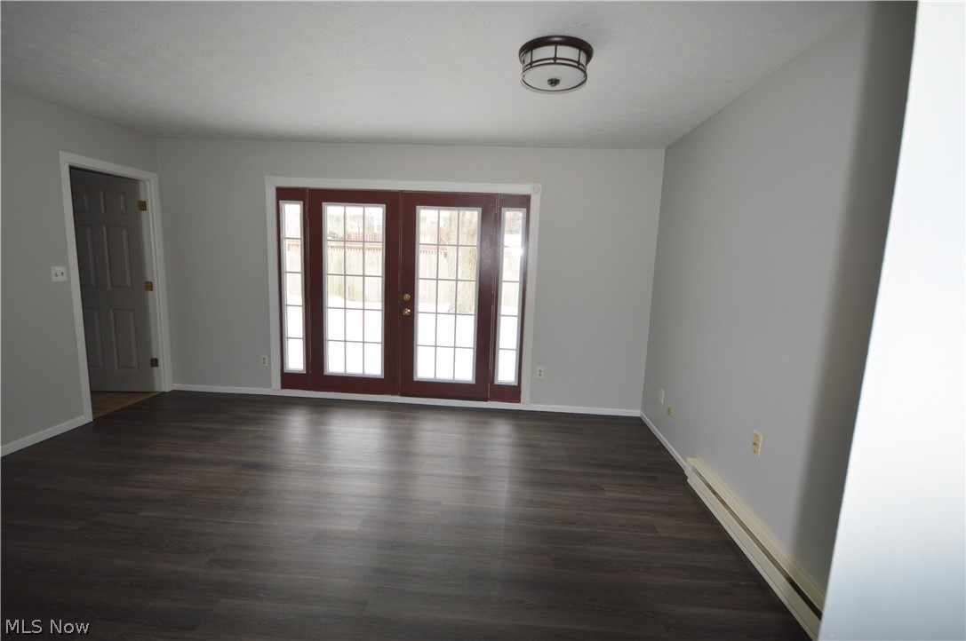 1730 Red Bird Road Madison, OH 44057 - Photo 5 of 11 Family Room w/ half Bath to left.