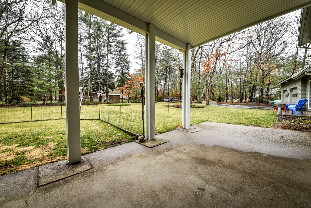 21 Magnolia Road Sudbury, MA 01776 - Photo 18 of 19 Gallery Image 18