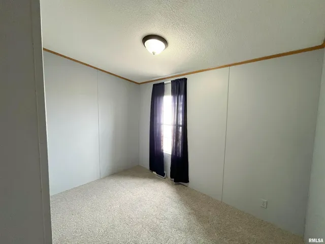 $134,000 | 21740 North 1400th Road, Marietta, IL 61459