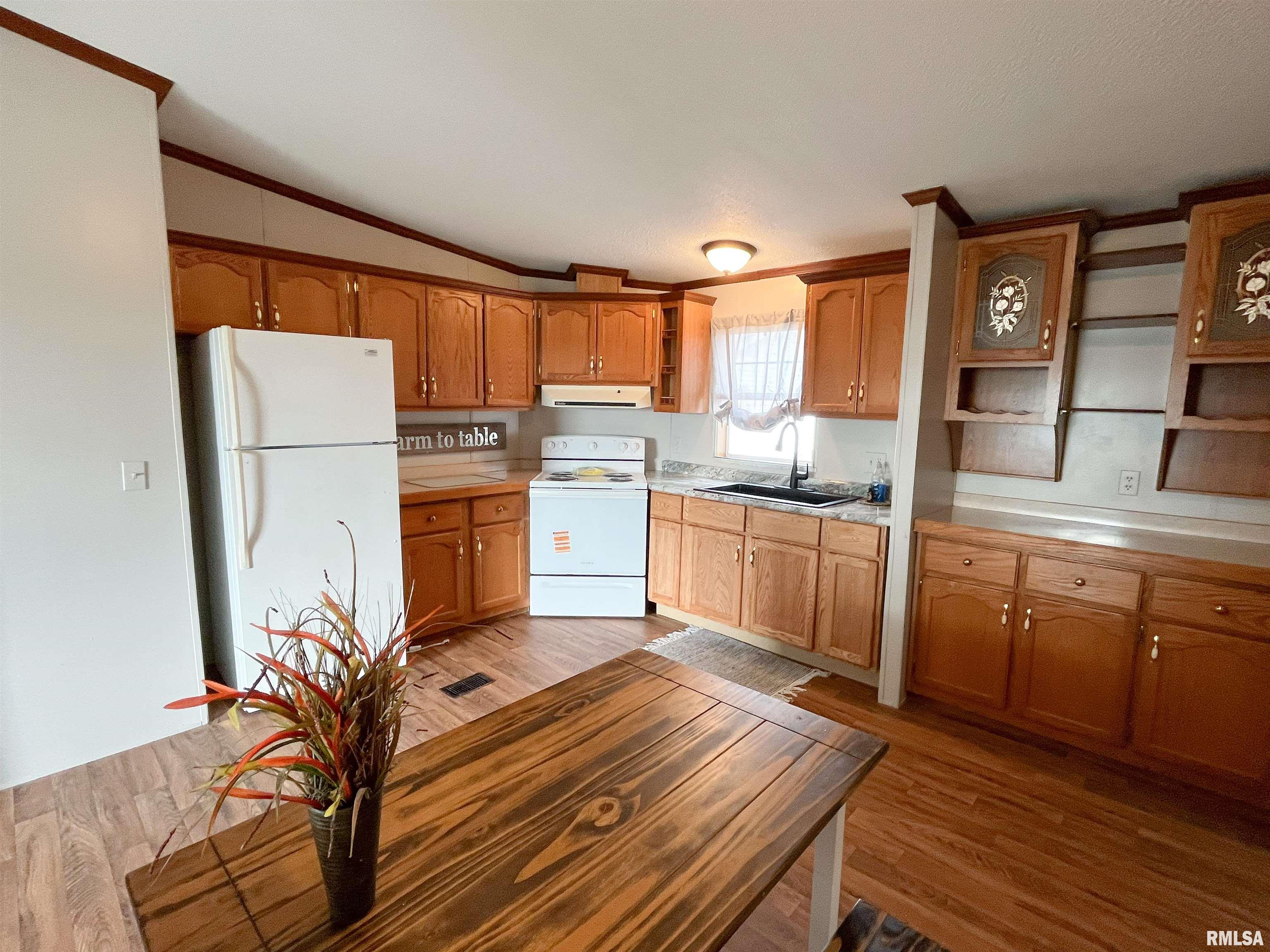 21740 North 1400th Road Marietta, IL 61459 - Photo 6 of 18