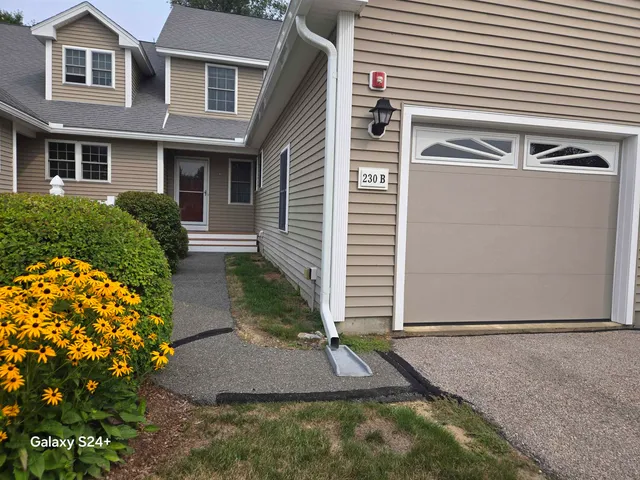 $359,000 | 230 Liberty Drive, Unit B, Pembroke, NH 03275