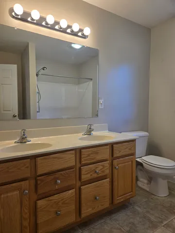 $359,000 | 230 Liberty Drive, Unit B, Pembroke, NH 03275