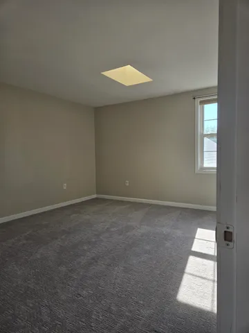 $359,000 | 230 Liberty Drive, Unit B, Pembroke, NH 03275