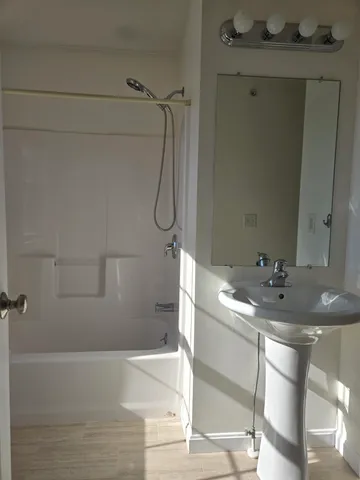 $359,000 | 230 Liberty Drive, Unit B, Pembroke, NH 03275