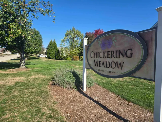 $359,000 | 230 Liberty Drive, Unit B, Pembroke, NH 03275