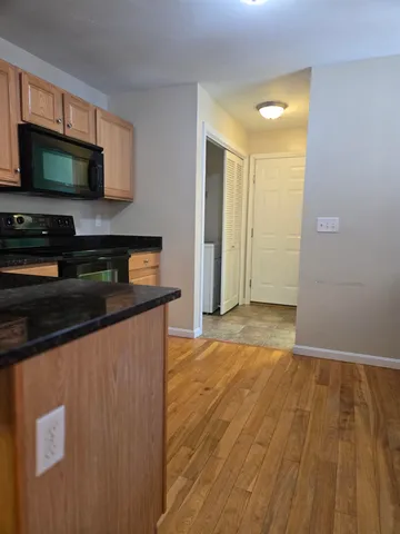 $359,000 | 230 Liberty Drive, Unit B, Pembroke, NH 03275