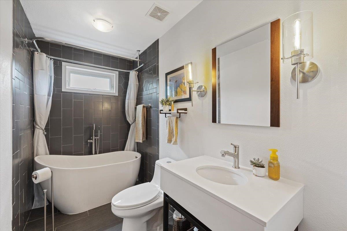 3924 North Sunderland Road Spokane Valley, WA 99206 - Photo 11 of 24 Gallery Image 11
