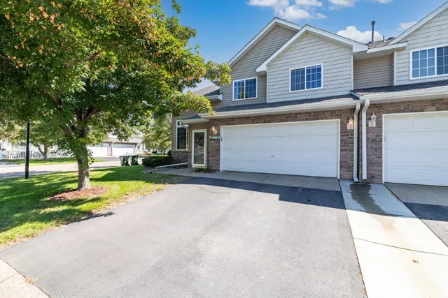 $289,000 | 13668 Corcoran Avenue, Unit 35, Rosemount, MN 55068