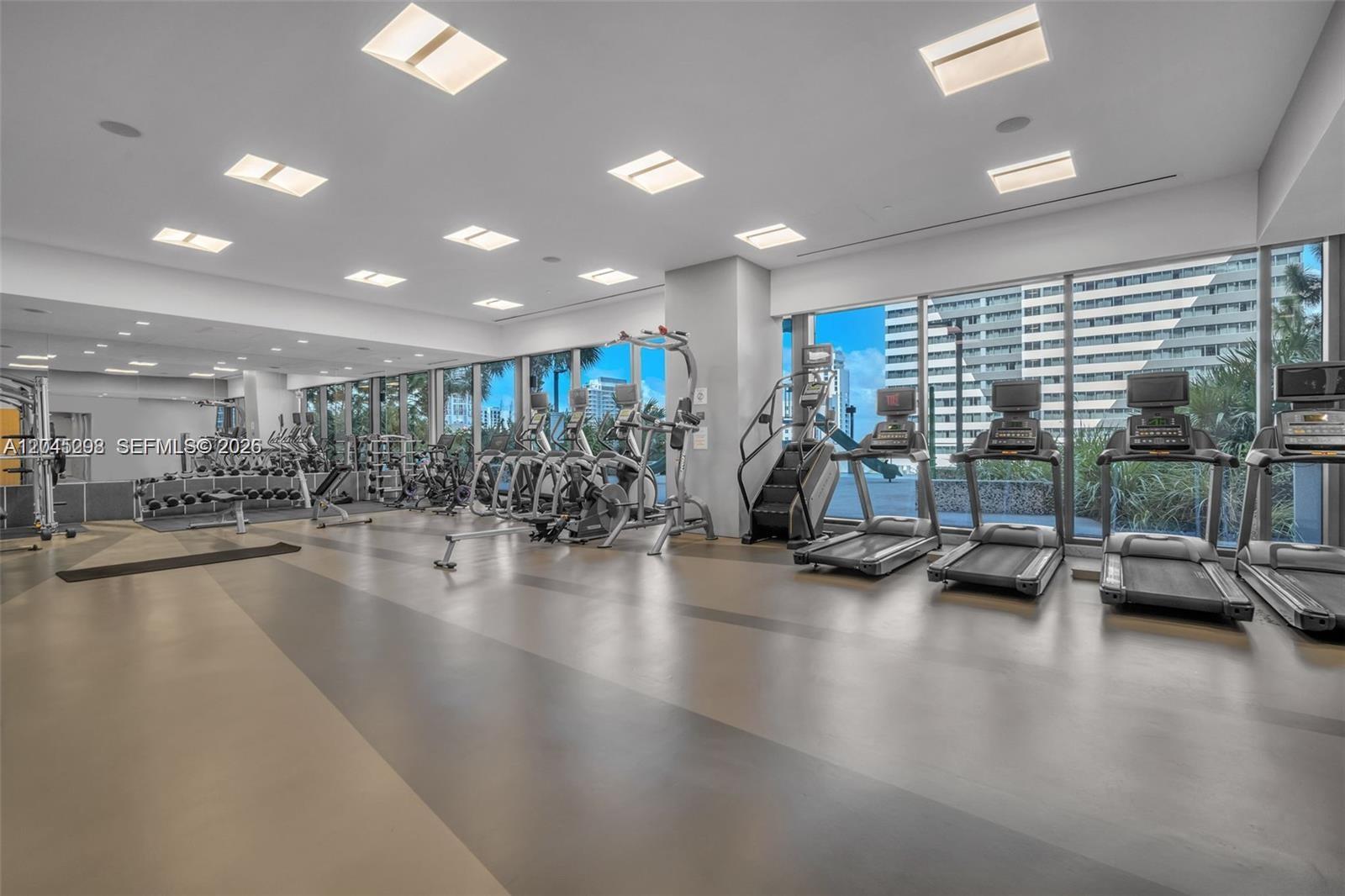 88 Southwest 7th Street, Unit 1511 Miami, FL 33130 - Photo 14 of 19