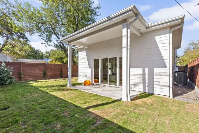 $1,250,000 | 127 Frederick Street, Austin, TX 78704