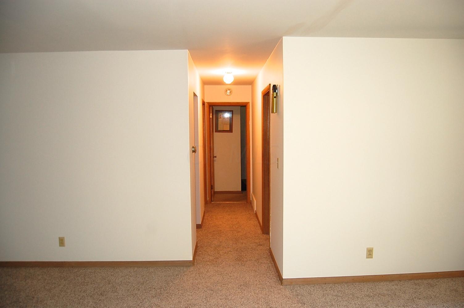 6203 Dublin Road Delaware, OH 43015 - Photo 14 of 21