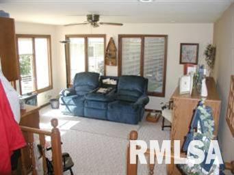 14347 Crosby Road Morrison, IL 61270 - Photo 7 of 11