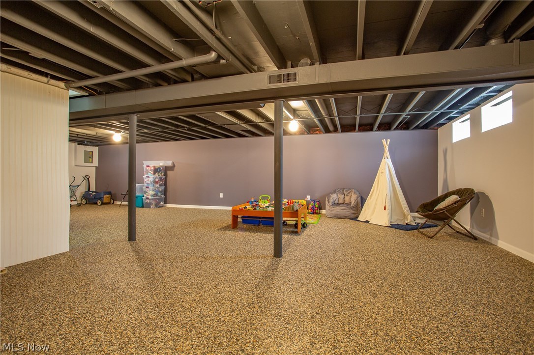 7704 York Road Cleveland, OH 44130 - Photo 15 of 21 Gallery Image 15