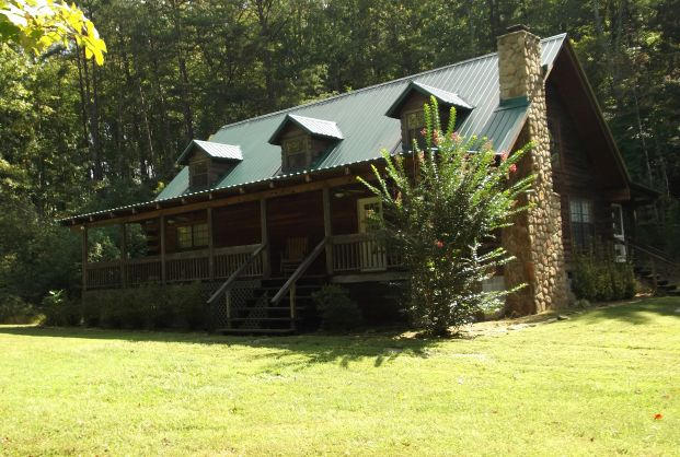 244 Smithfield Road Tellico Plains, TN 37385 - Photo 21 of 25 Front View