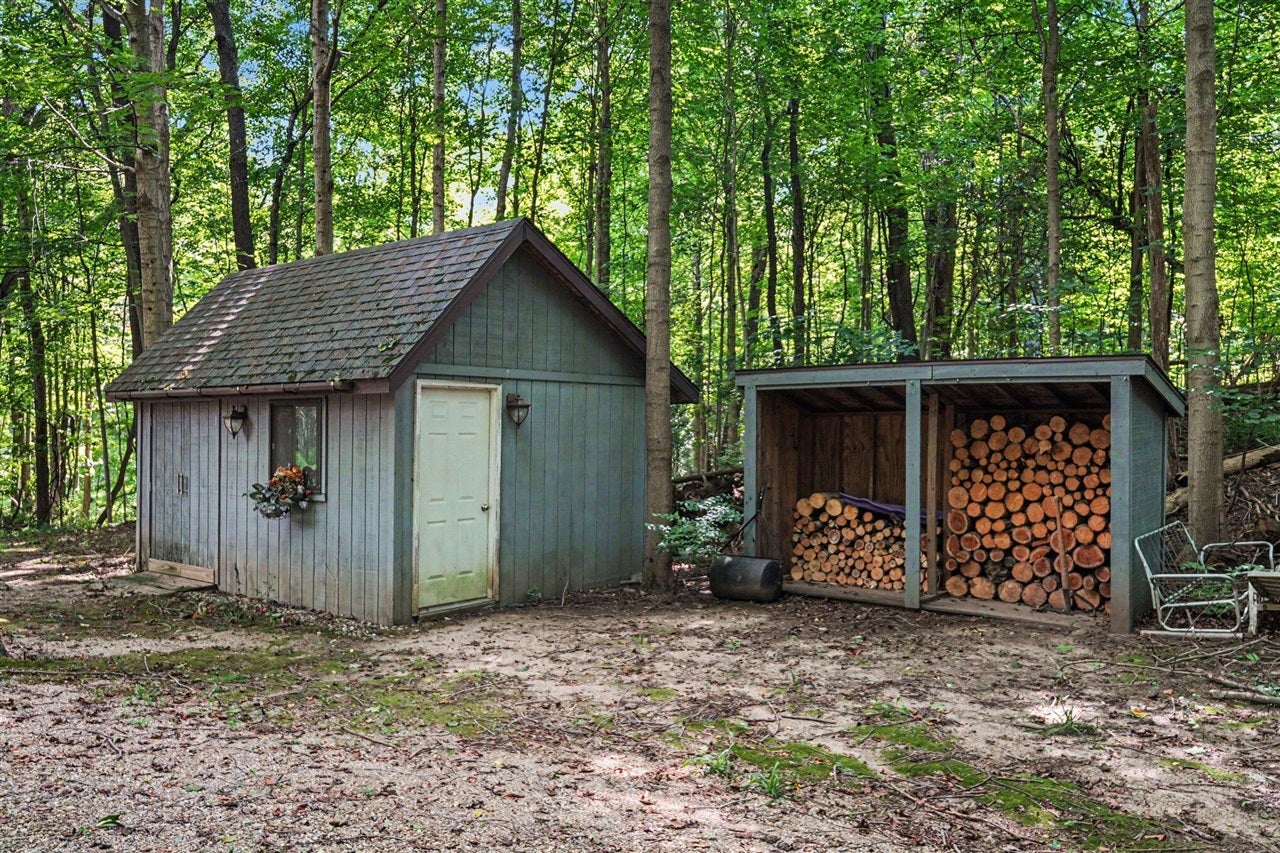 2913 Grange Road Berrien Springs, MI 49103 - Photo 34 of 39 Gallery Image 34