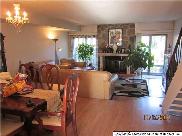 271 Signs Road, Unit A Staten Island, NY 10314 - Photo 2 of 17 Additional Photo