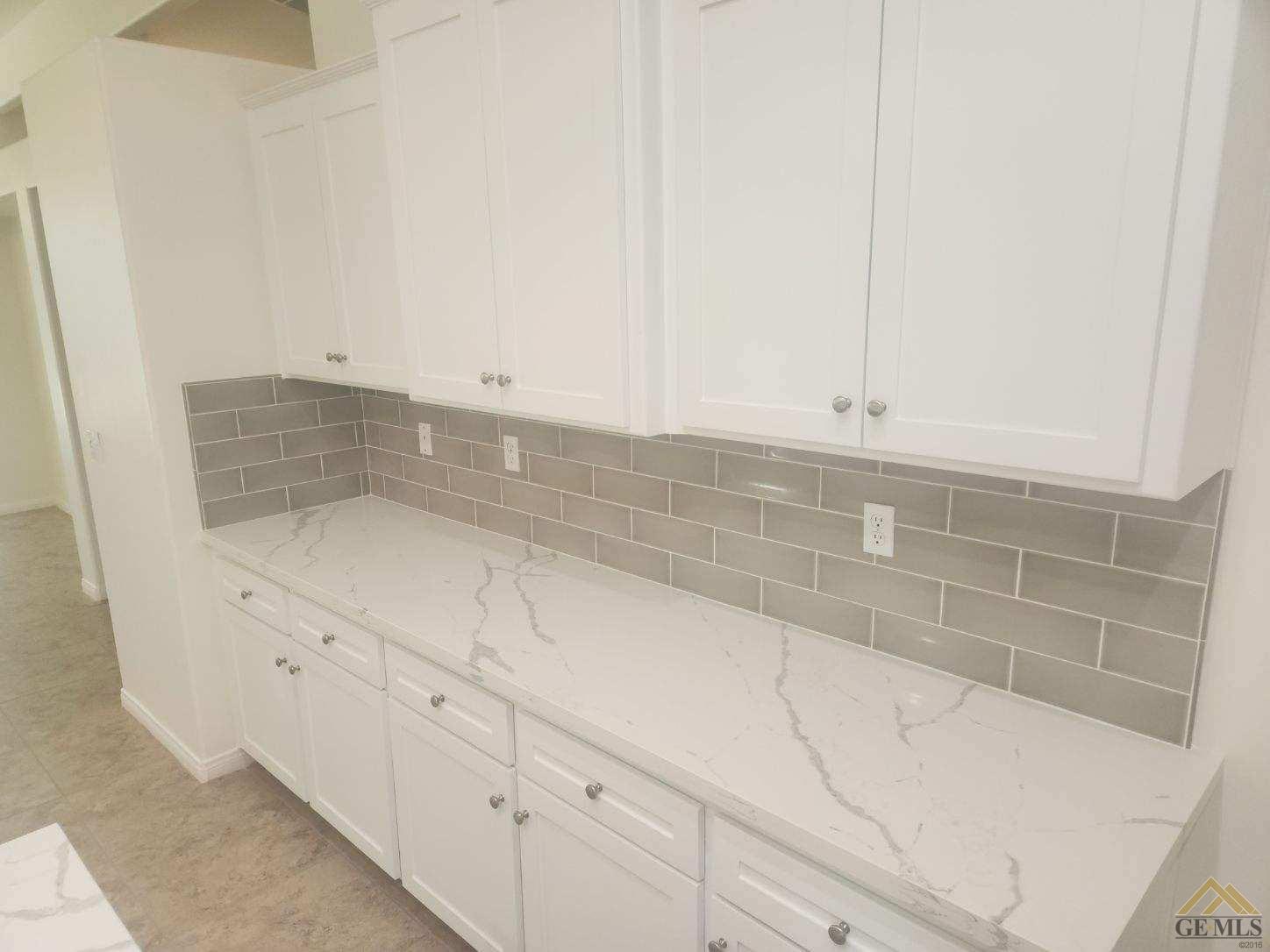 Undisclosed Address Bakersfield, CA 93311 - Photo 5 of 9 a view of bathroom with bathtub