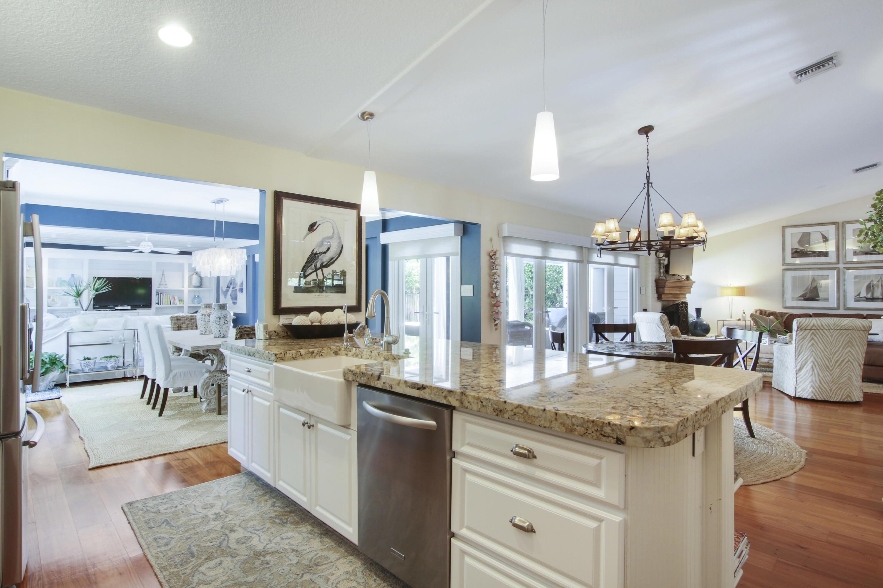 15 Bayview Road Tequesta, FL 33469 - Photo 9 of 43 Kitchen