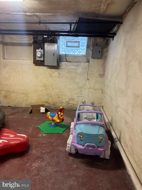 606 Maple Avenue Johnstown, PA 15901 - Photo 36 of 41 a bathroom with a small car parked