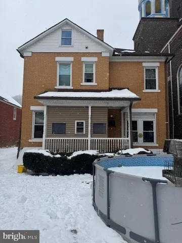 $69,900 | 606 Maple Avenue, Johnstown, PA 15901