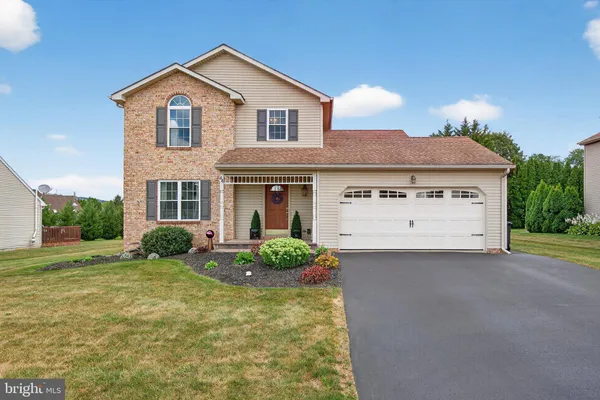 $440,000 | 44 Sunrise Circle, Denver, PA 17517