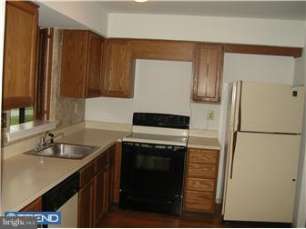 100 Conway Court Exton, PA 19341 - Photo 4 of 12