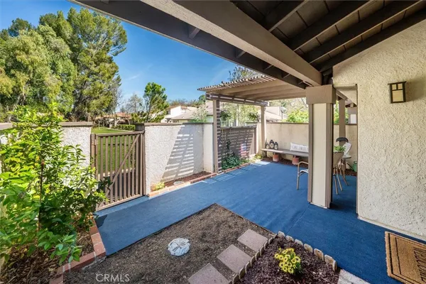 $575,000 | 24785 Sand Wedge Lane, Valencia, CA 91355