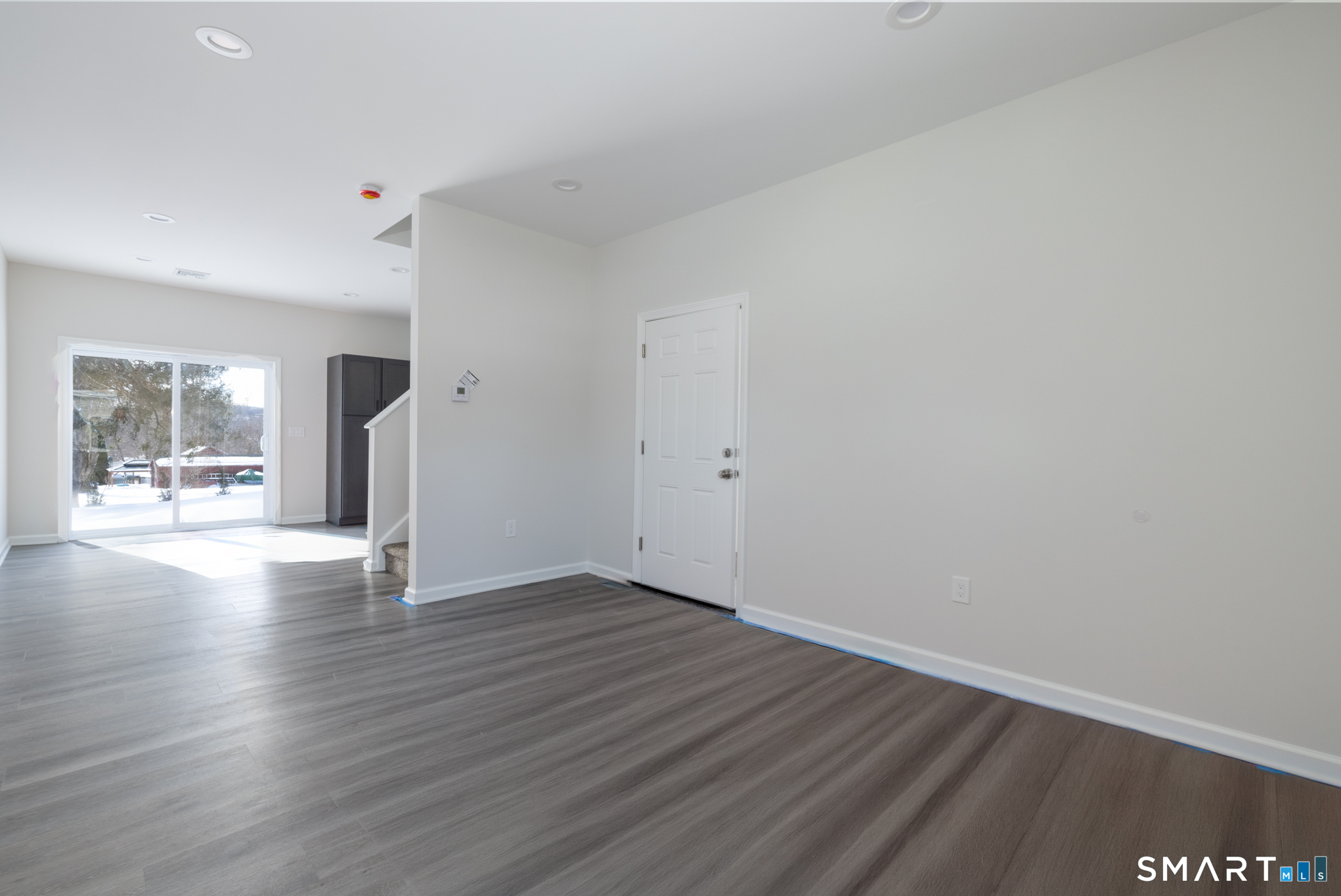 75 High Street Plymouth, CT 06786 - Photo 5 of 17
